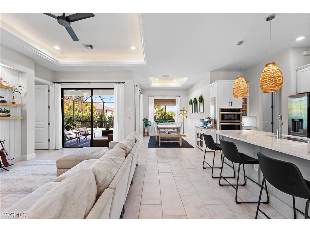 427 NW 37th Avenue Cape Coral FL 33993 2026007080 image4