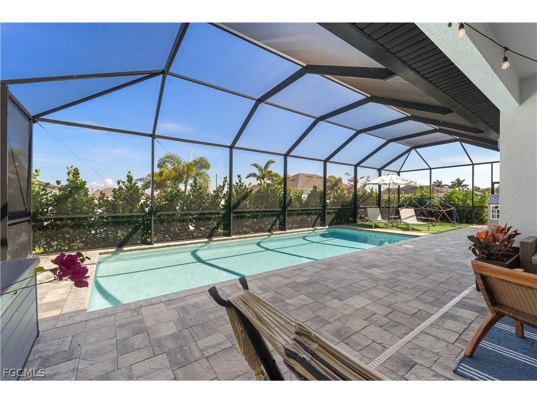 427 NW 37th Avenue Cape Coral FL 33993 2026007080 image7