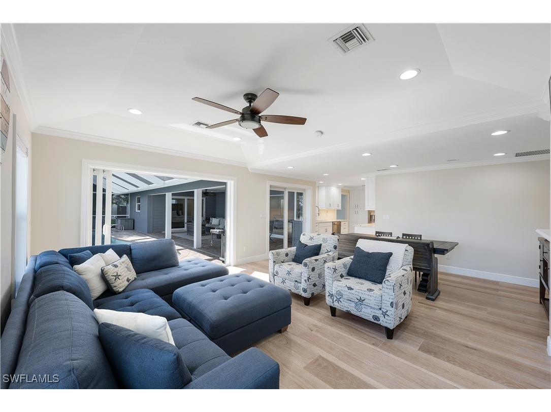 427 Nassau Court Marco Island FL 34145 225075990 image10