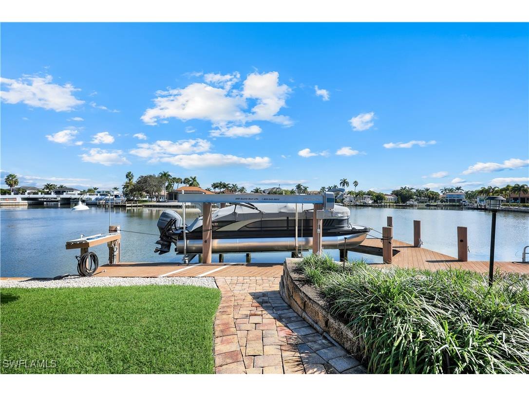 427 Nassau Court Marco Island FL 34145 225075990 image26