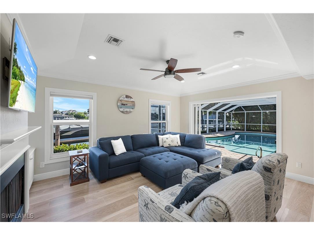 427 Nassau Court Marco Island FL 34145 225075990 image7