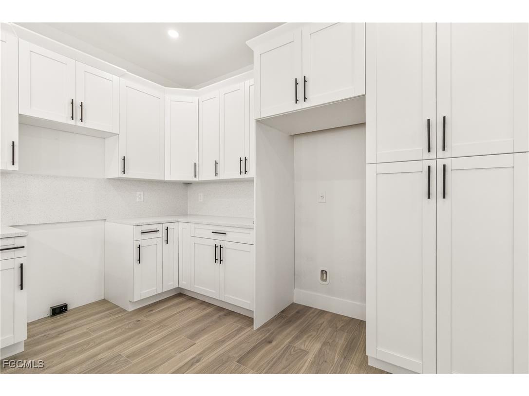 427 Petite Avenue Lehigh Acres FL 33974 2025015731 image18