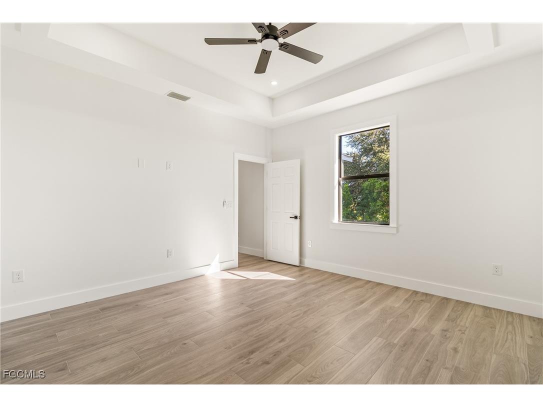 427 Petite Avenue Lehigh Acres FL 33974 2025015731 image28