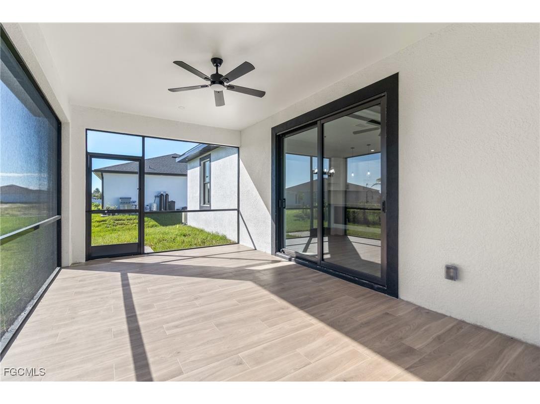 427 Petite Avenue Lehigh Acres FL 33974 2025015731 image34