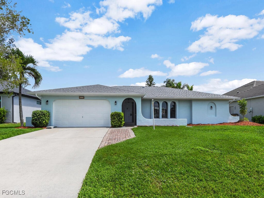 427 SE 21st Street Cape Coral FL 33990 2025000719 image1