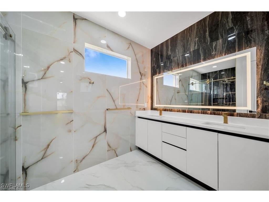 427 SW 21st Terrace Cape Coral FL 33991 225053267 image32