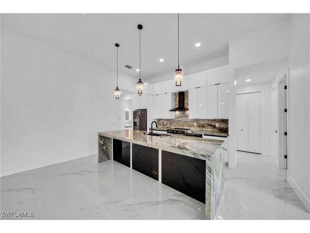 427 SW 21st Terrace Cape Coral FL 33991 225053267 image8