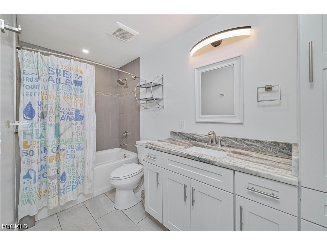 427 Stockton Street North Fort Myers FL 33903 2026027142 image26