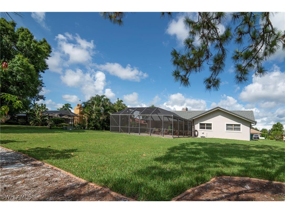 427 Torrey Pines Point Naples FL 34113 224037668 image11