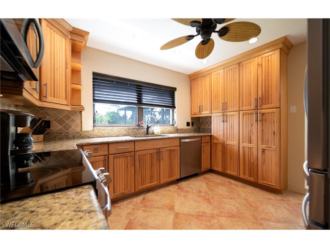 427 Torrey Pines Point Naples FL 34113 224037668 image14