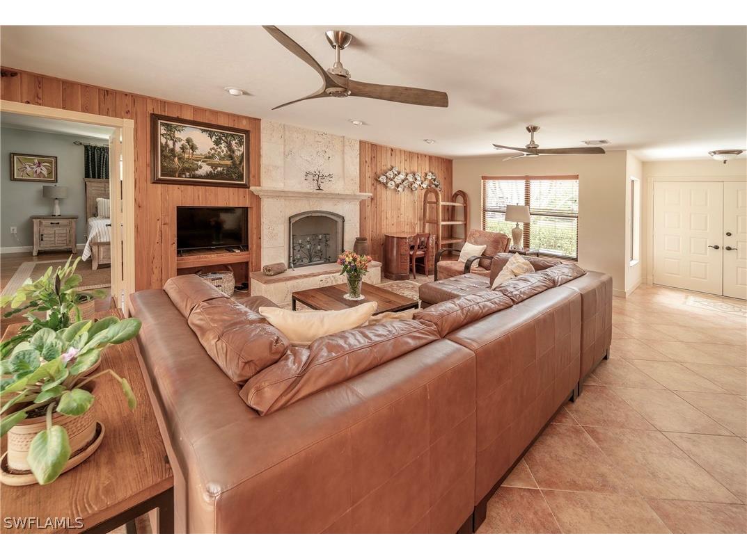 427 Torrey Pines Point Naples FL 34113 224037668 image29