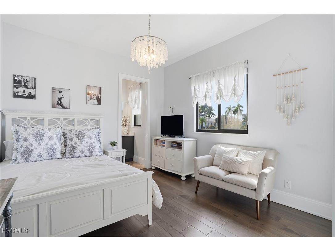 427 Willet Avenue Naples FL 34108 2025023455 image28
