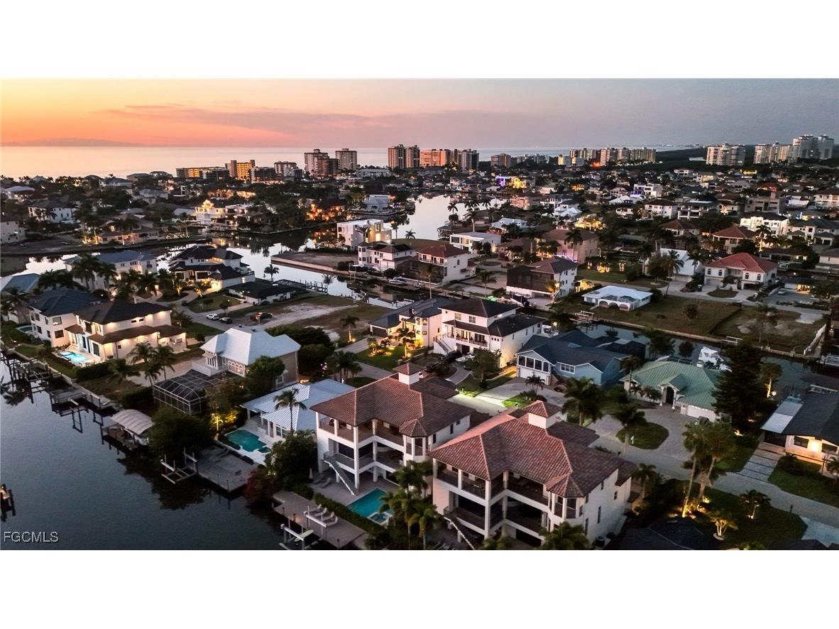 427 Willet Avenue Naples FL 34108 2025023455 image4