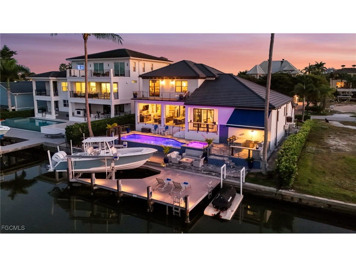 427 Willet Avenue Naples FL 34108 2025023455 image48