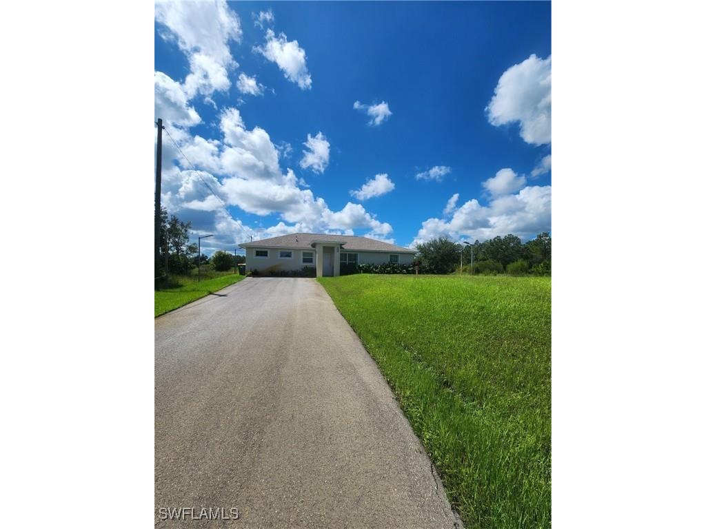 4270 64th Avenue NE Naples FL 34120 225073374 image1