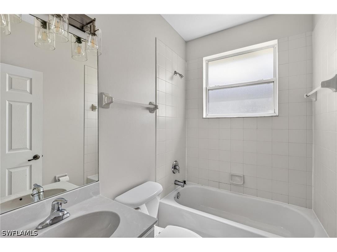4270 Avian Avenue Fort Myers FL 33916 226016764 image15
