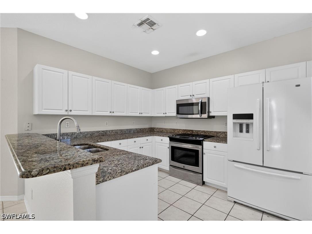 4270 Avian Avenue Fort Myers FL 33916 226016764 image6