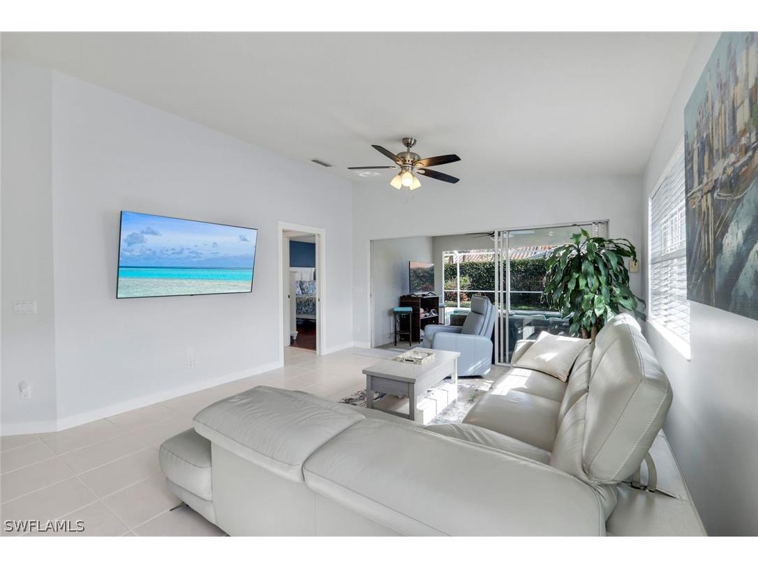 4272 Redonda Lane Naples FL 34119 226010349 image10