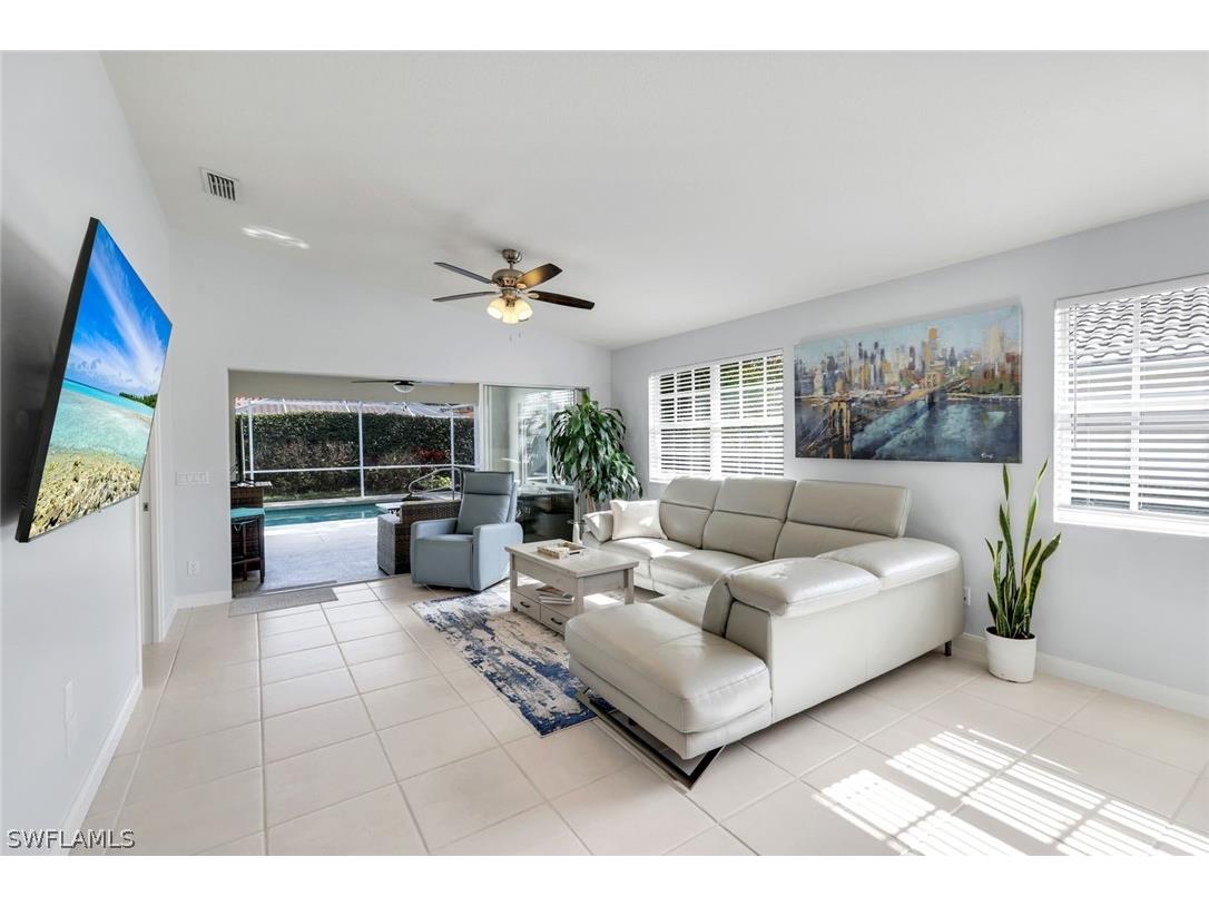 4272 Redonda Lane Naples FL 34119 226010349 image9