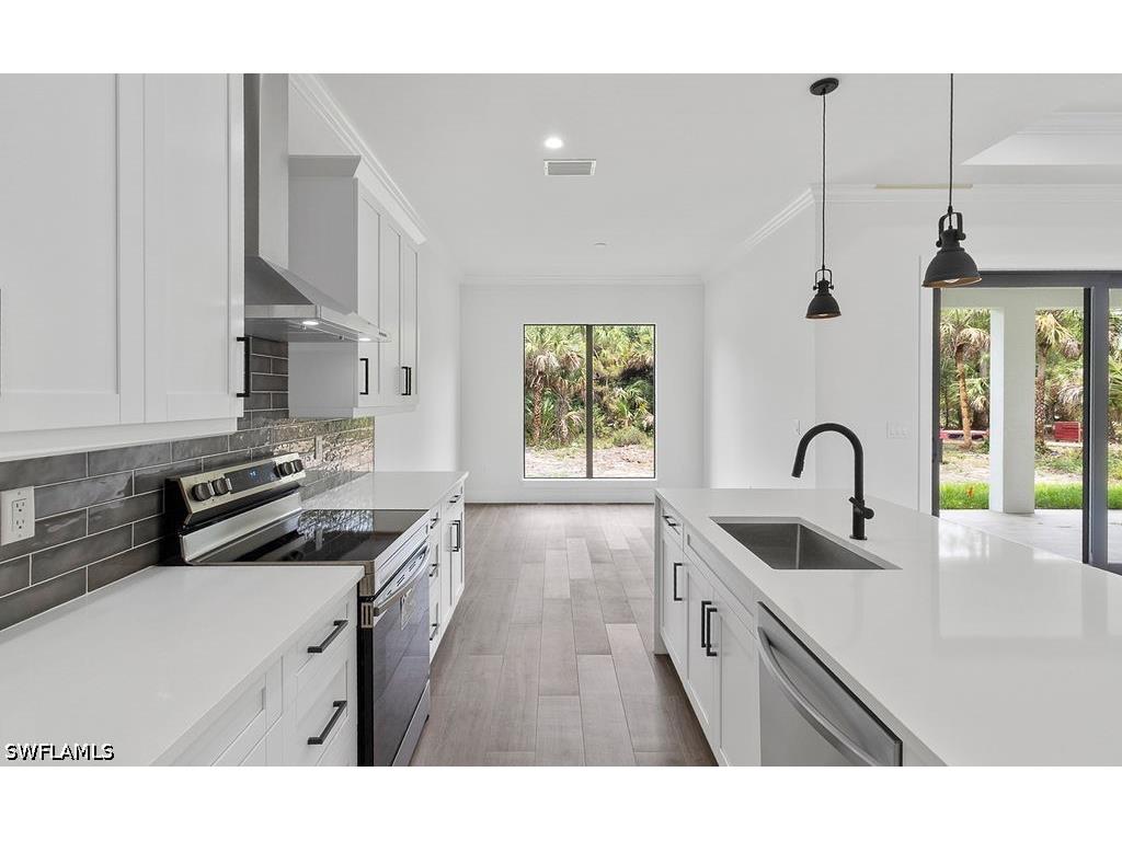 4273 16th Avenue NE Naples FL 34120 226023295 image3