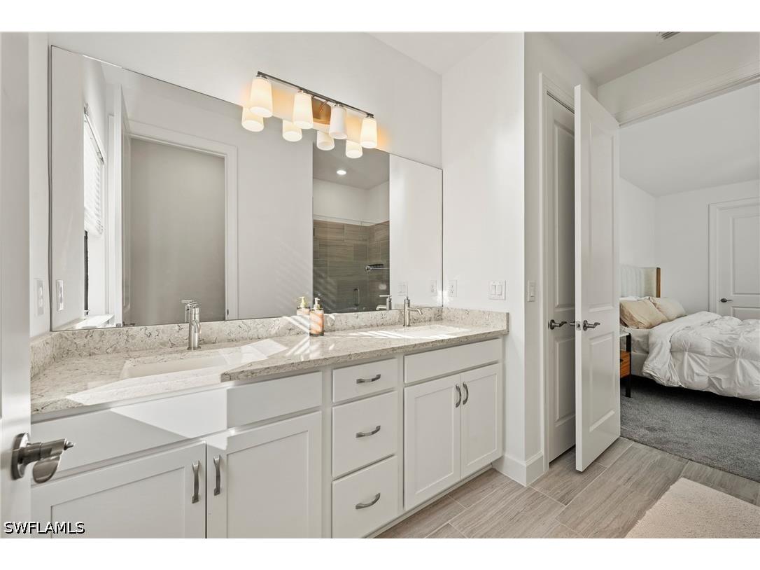 4274 Sonoma Oaks Circle Naples FL 34119 226015590 image16