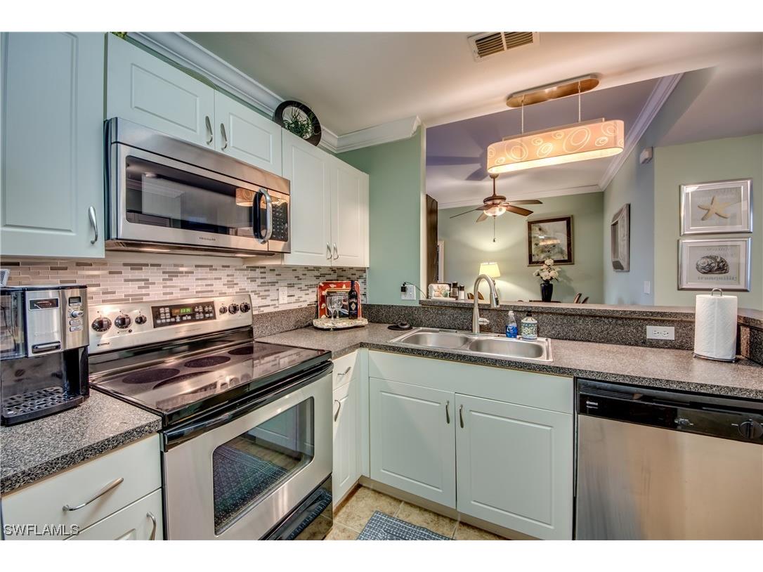 4275 Bellasol Circle #2212 Fort Myers FL 33916 223053509 image1