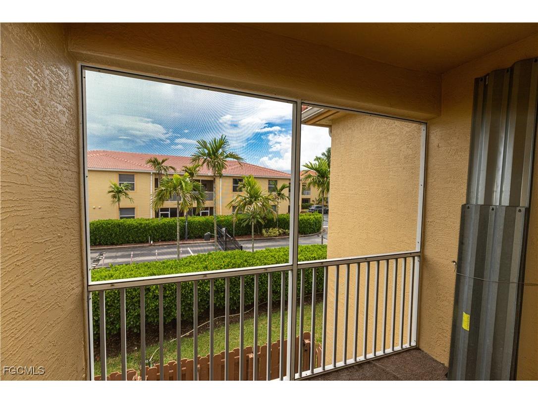4275 Bellasol Circle #2223 Fort Myers FL 33916 2025004918 image3