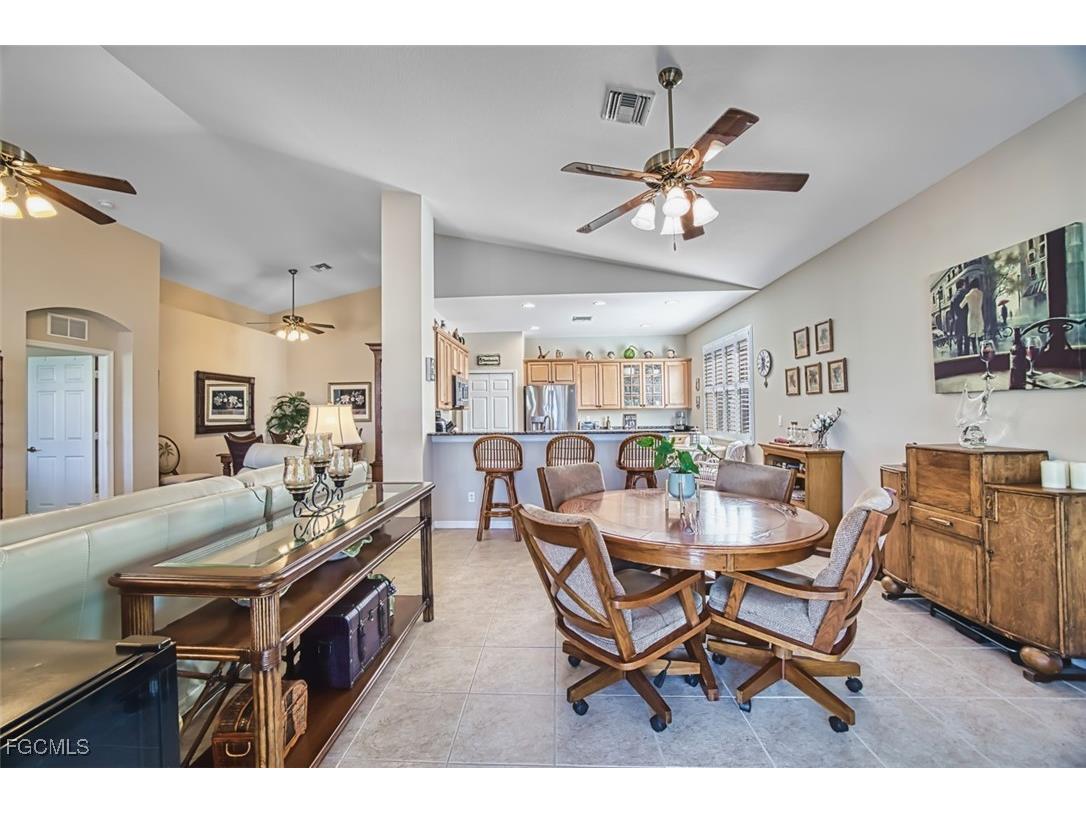 4276 River Bank Way Punta Gorda FL 33980 2025024211 image17