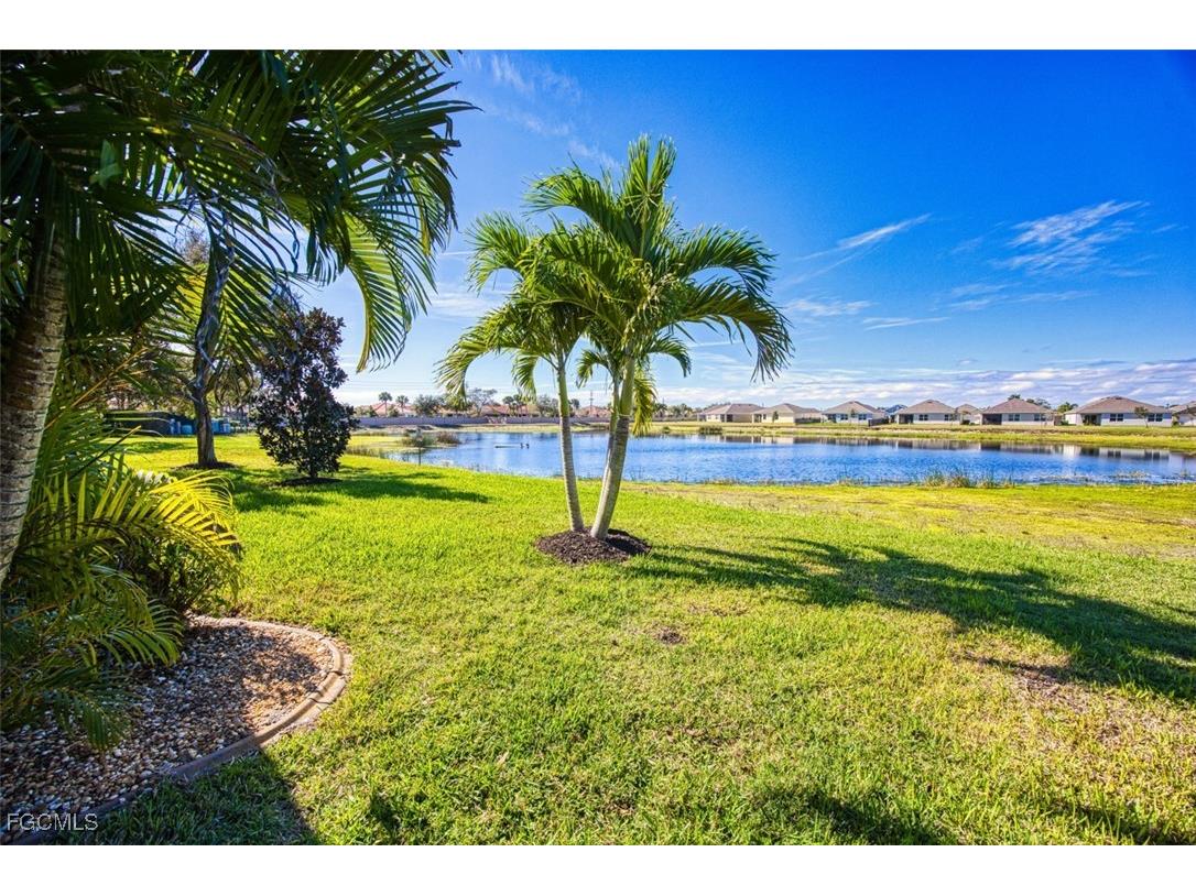 4276 River Bank Way Punta Gorda FL 33980 2025024211 image26