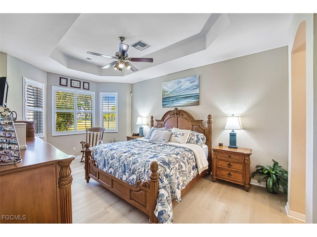 4276 River Bank Way Punta Gorda FL 33980 2025024211 image28