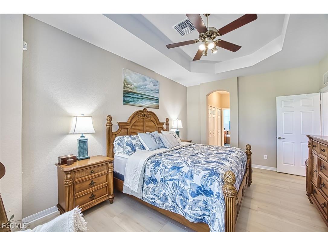 4276 River Bank Way Punta Gorda FL 33980 2025024211 image29