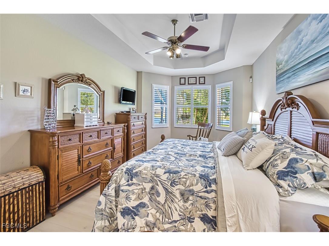 4276 River Bank Way Punta Gorda FL 33980 2025024211 image34