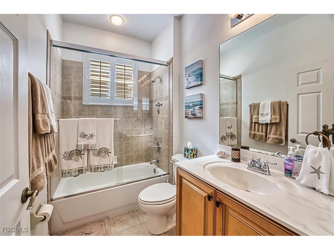 4276 River Bank Way Punta Gorda FL 33980 2025024211 image37