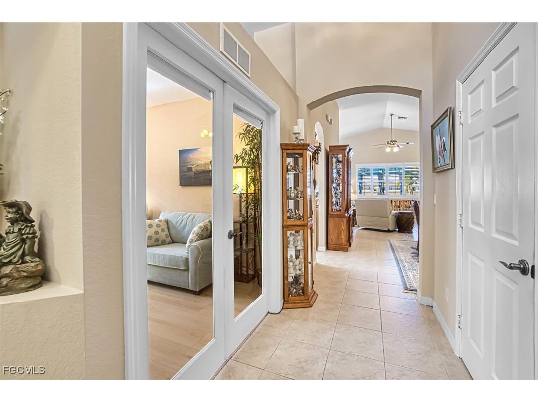 4276 River Bank Way Punta Gorda FL 33980 2025024211 image7