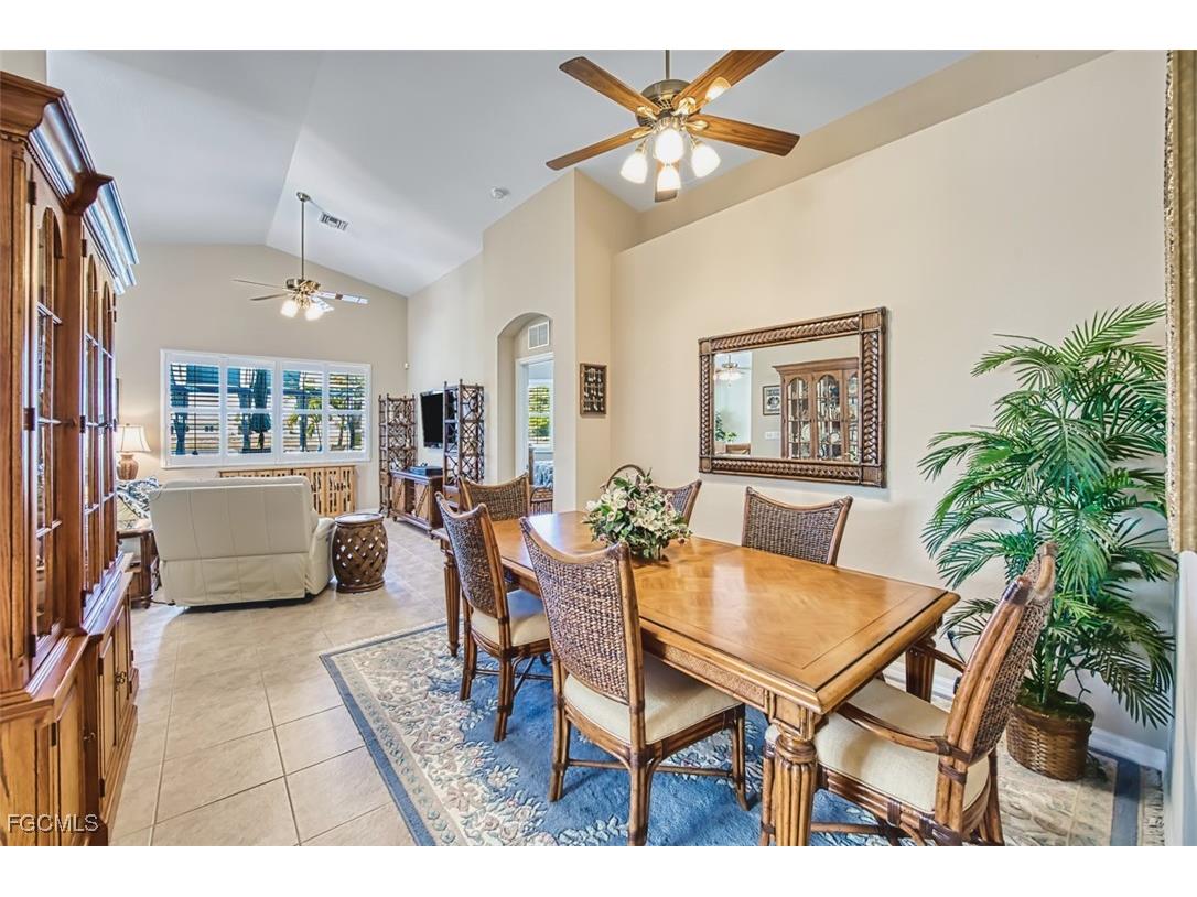 4276 River Bank Way Punta Gorda FL 33980 2025024211 image9