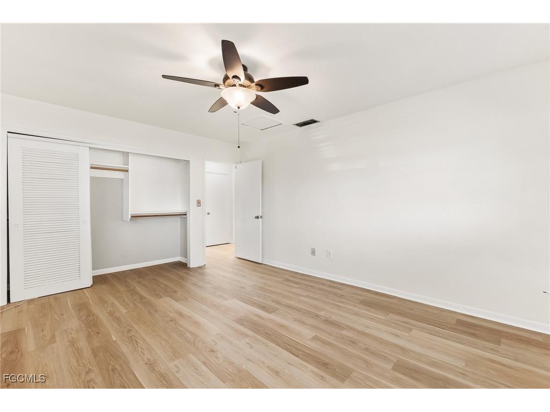 4277 Island Circle #1 Fort Myers FL 33919 2025024876 image10
