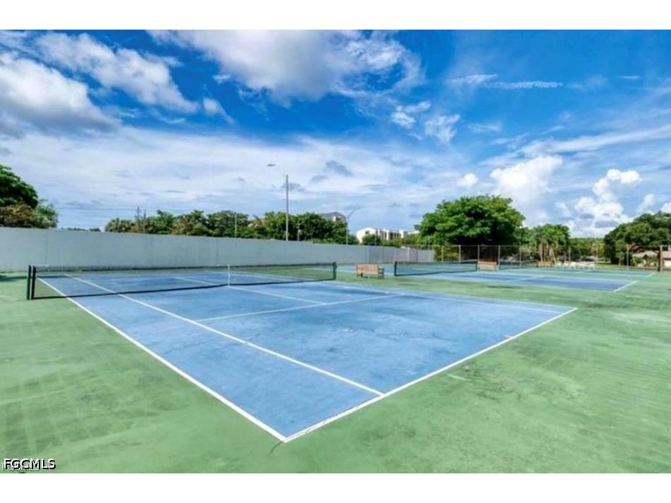 4277 Island Circle #1 Fort Myers FL 33919 2025024876 image19