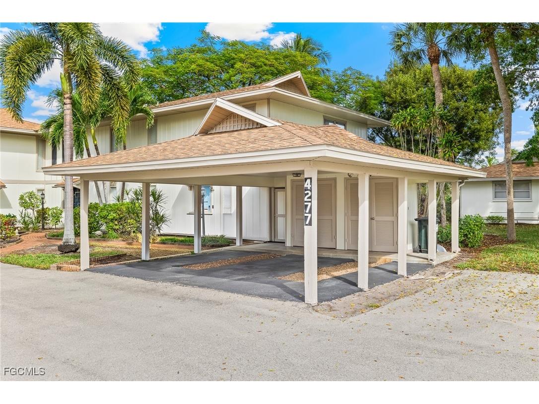 4277 Island Circle #1 Fort Myers FL 33919 2025024876 image3