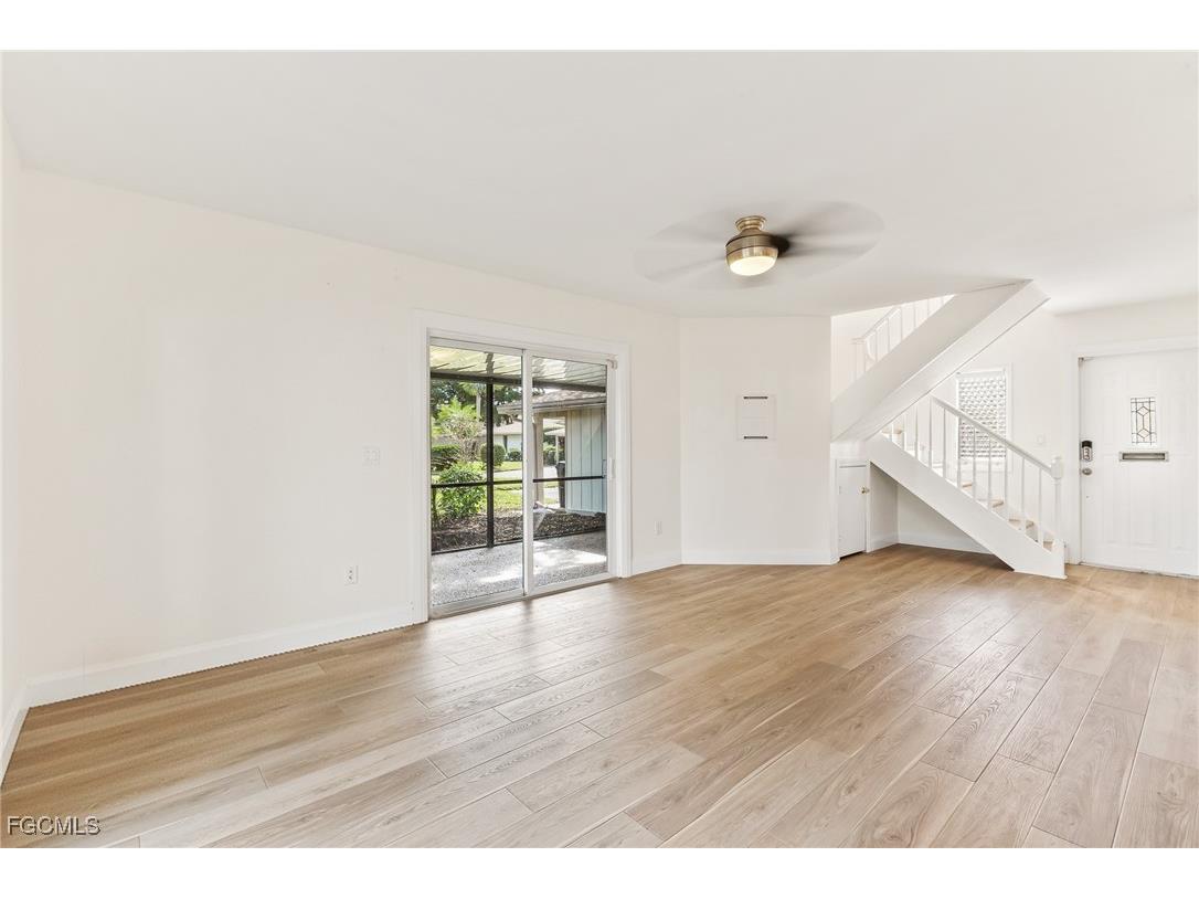 4277 Island Circle #1 Fort Myers FL 33919 2025024876 image4