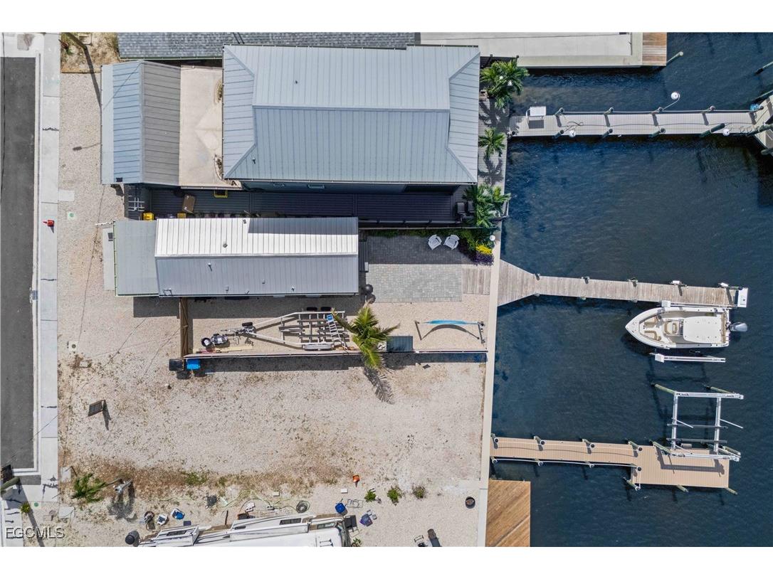 4278 Pine Island Road NW Matlacha FL 33993 2025012952 image21