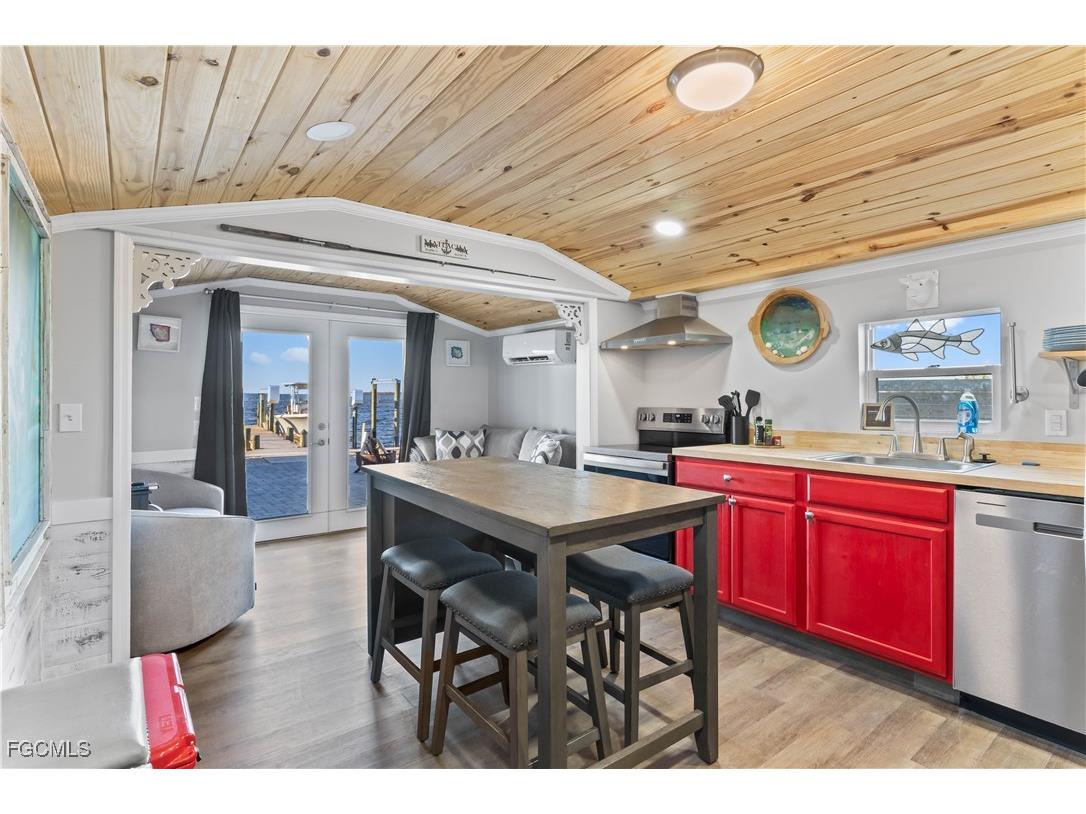 4278 Pine Island Road NW Matlacha FL 33993 2025012952 image23