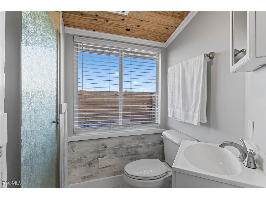 4278 Pine Island Road NW Matlacha FL 33993 2025012952 image33