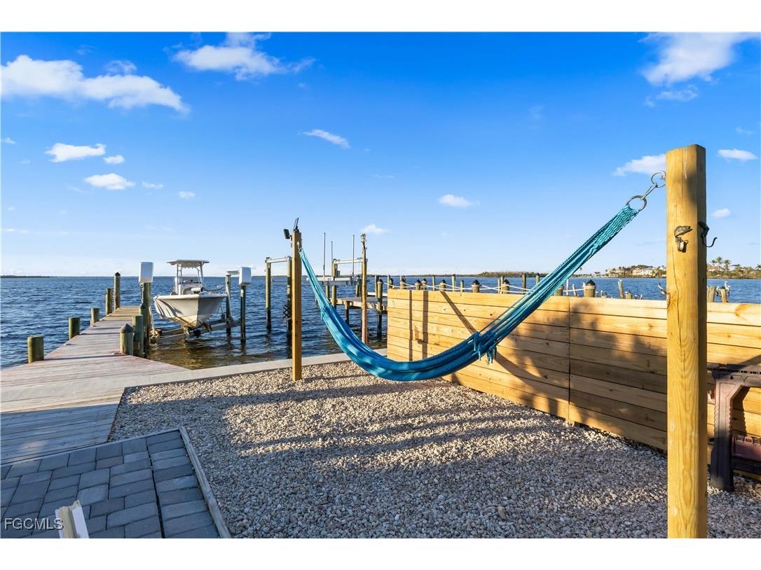 4278 Pine Island Road NW Matlacha FL 33993 2025012952 image39