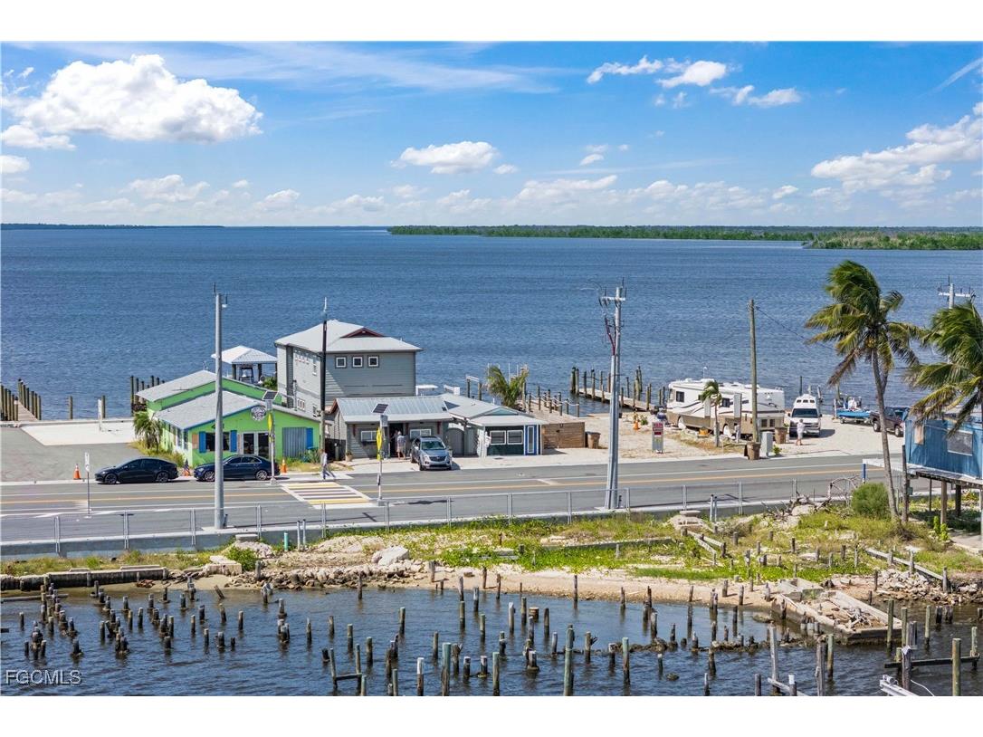 4278 Pine Island Road NW Matlacha FL 33993 2025012952 image7