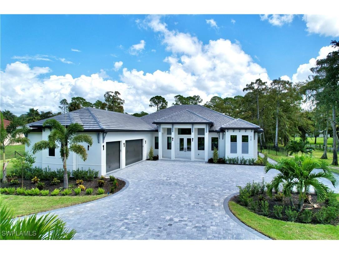 428 21st Street SW Naples FL 34117 225073614 image1