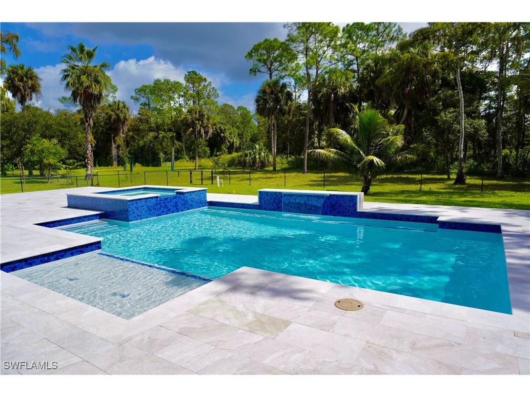 428 21st Street SW Naples FL 34117 225073614 image11