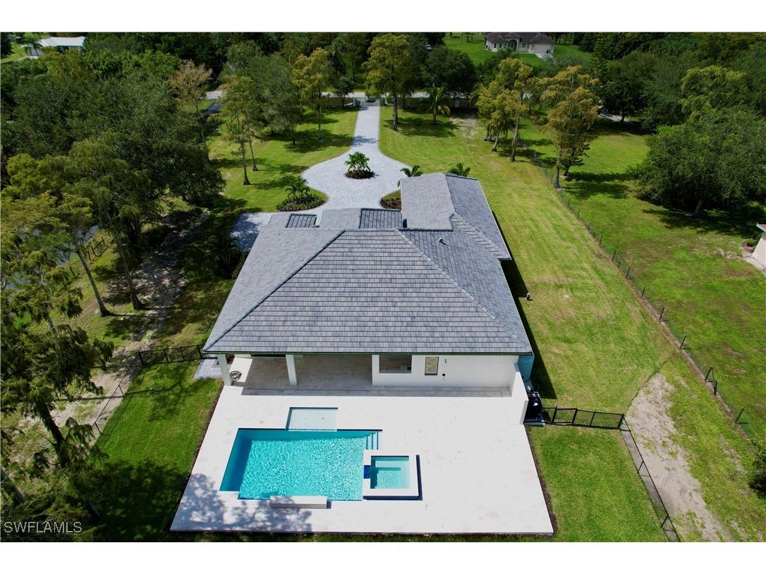 428 21st Street SW Naples FL 34117 225073614 image3