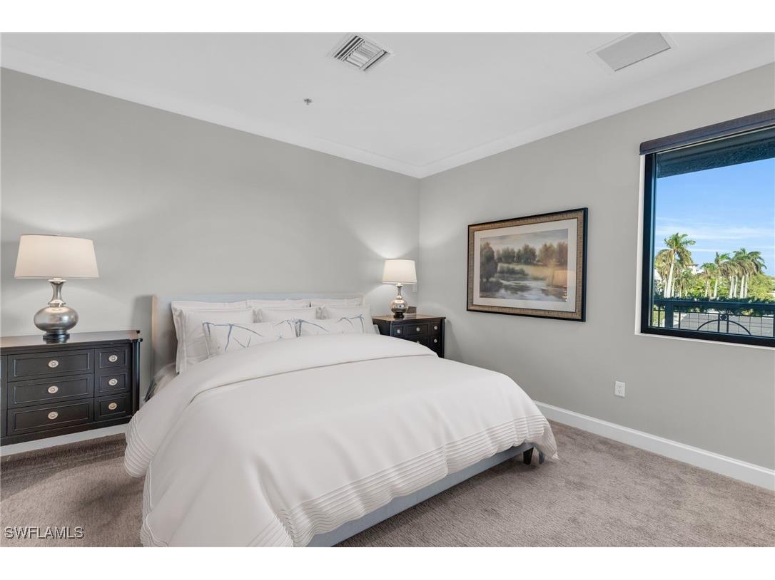 428 9th Street S Naples FL 34102 225080623 image14