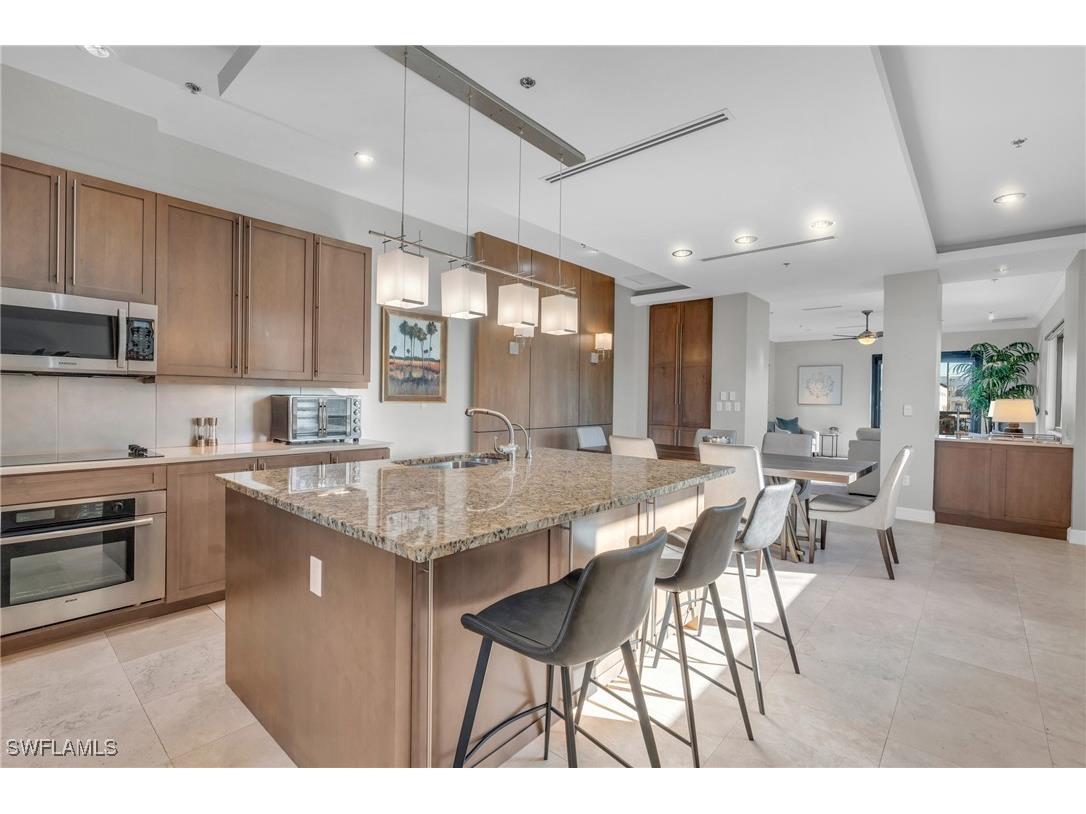 428 9th Street S Naples FL 34102 225080623 image7