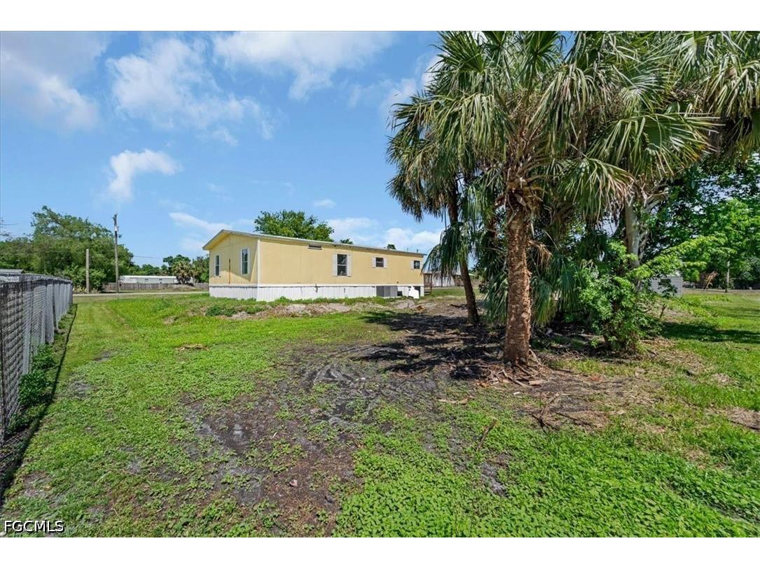 428 Avenue D NW Moore Haven FL 33471 2026014536 image4